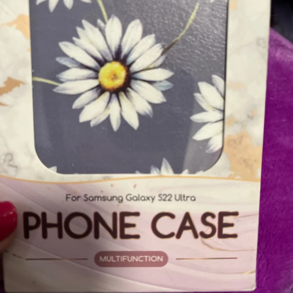 New Galaxy S22 Ulta Daisy Phone case by Delidigi